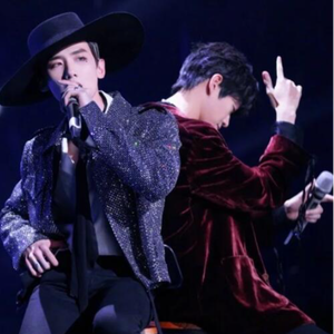 色999日韩欧美自拍
